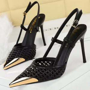 كعب عالي مشبك